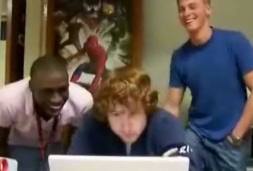 2 girls 1 cup reaction video