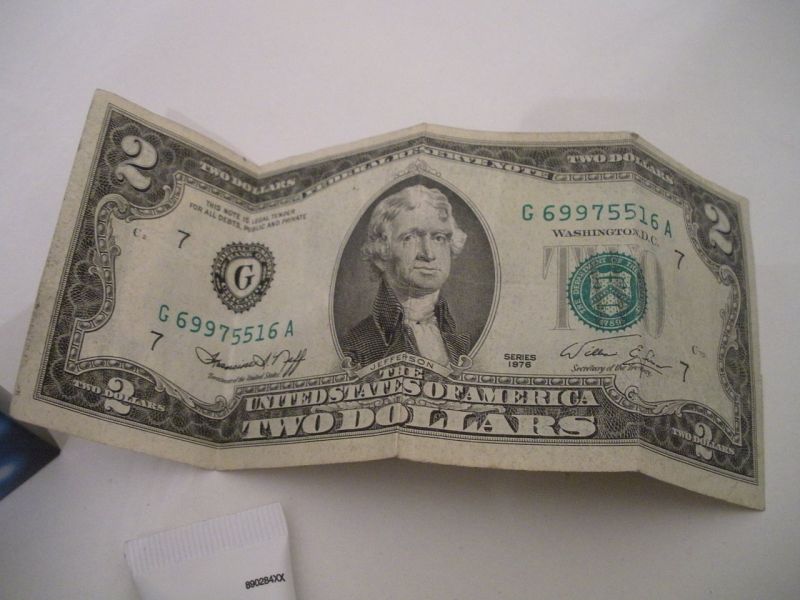 2 dollar bill  lucky  2 bill