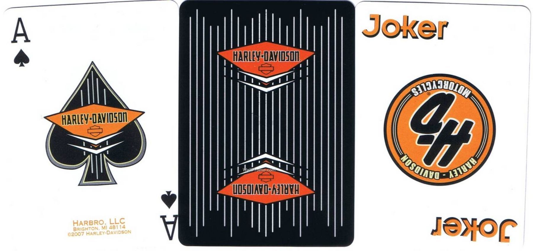 100  plastic playing cards